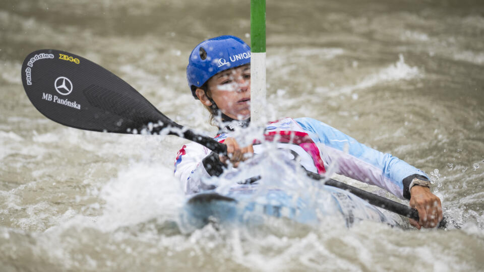 Na snímke slovenská reprezentantka Eliška Mintálová počas finálovej jazdy v kategórii K1 na Majstrovstvách Slovenskej republiky 2023 vo vodnom slalome 6. augusta 2023 v Areáli vodných športov Divoká voda v Čunove. FOTO TASR - Jaroslav Novák