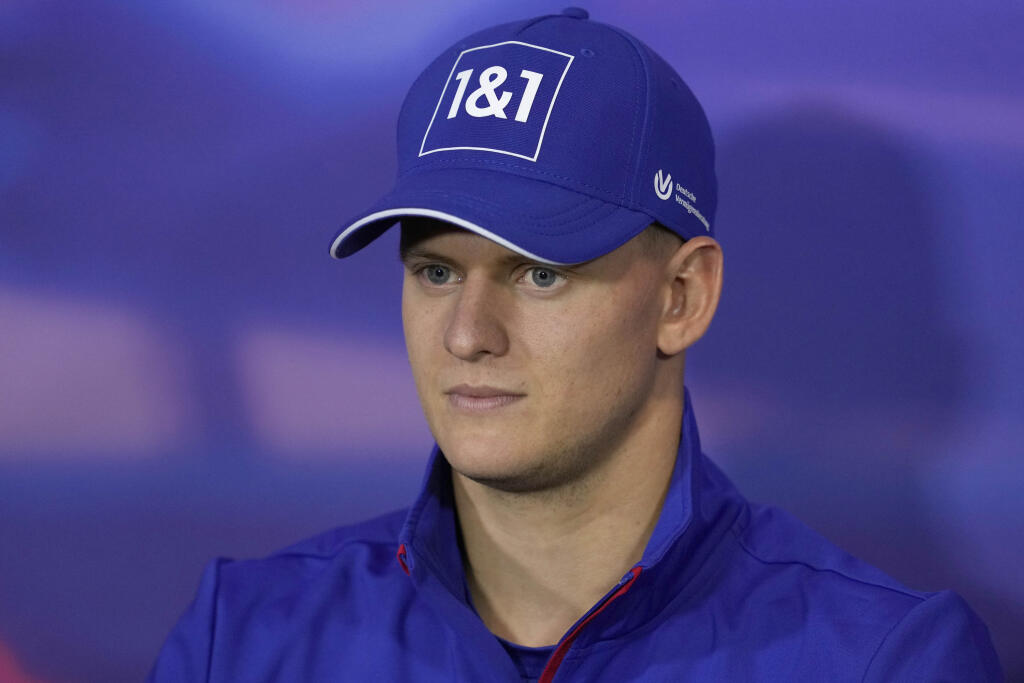 Michael by bol určite hrdý aj na jeho syna Micka, ktorý v F1 momentálne jazdí za tím Haas a má na konte už aj prvé body.