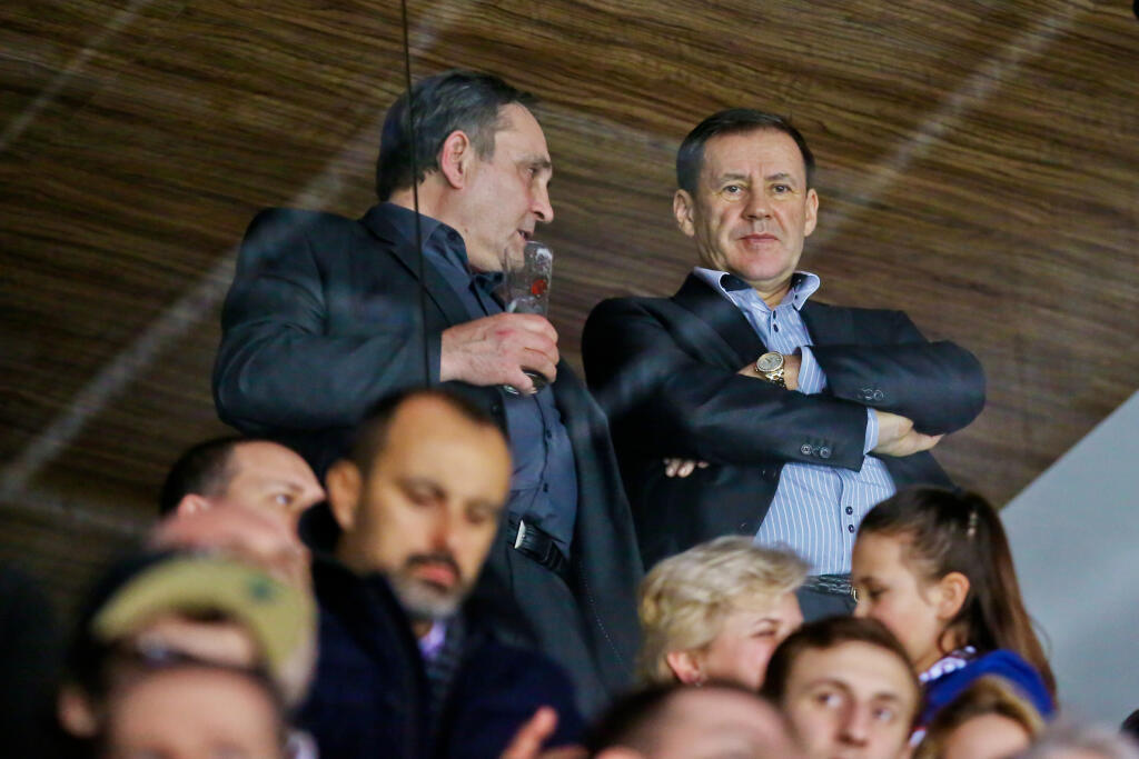 V roku 2020 predal hokejový klub Slovan Bratislava spolumajiteľovi softvérovej spoločnosti Eset Rudolfovi Hrubému.