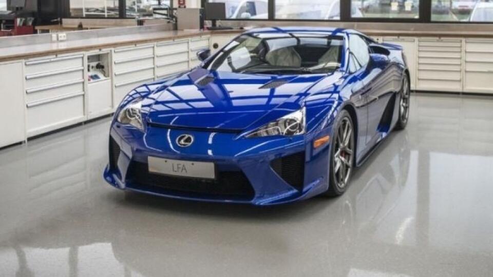 Lexus LF-A