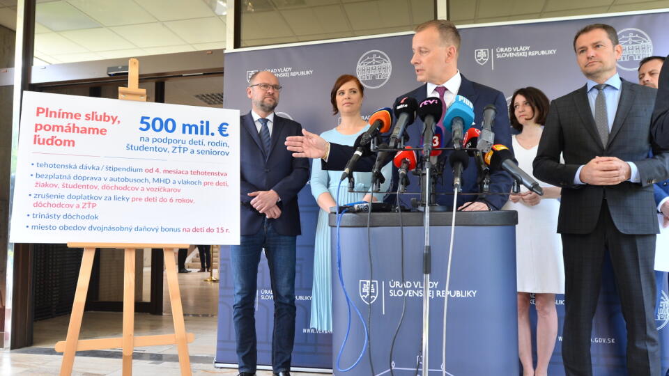Predstavenie veľkého sociálneho balíka