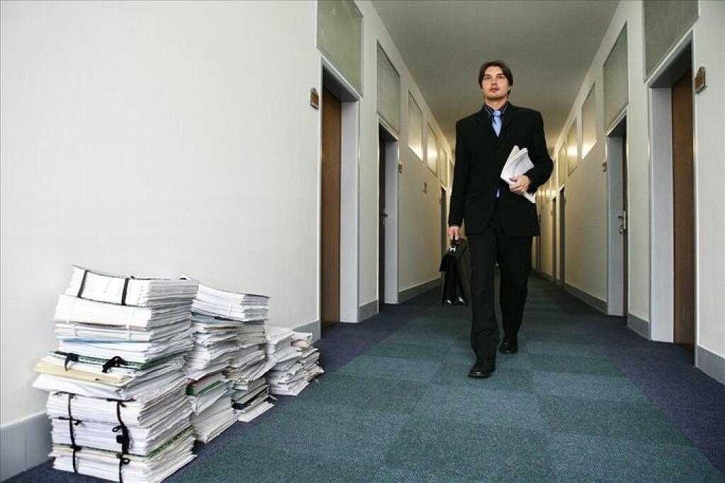Len dva dni na zápis eseročky do obchodného registra? Je to termín len na papieri