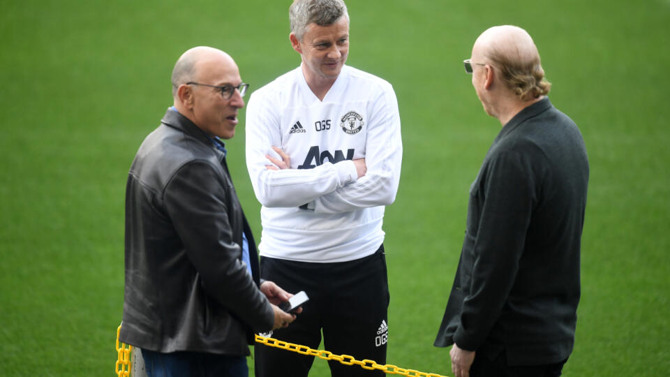 Tréner Manchestru United Solksjaer s Glazerovcami