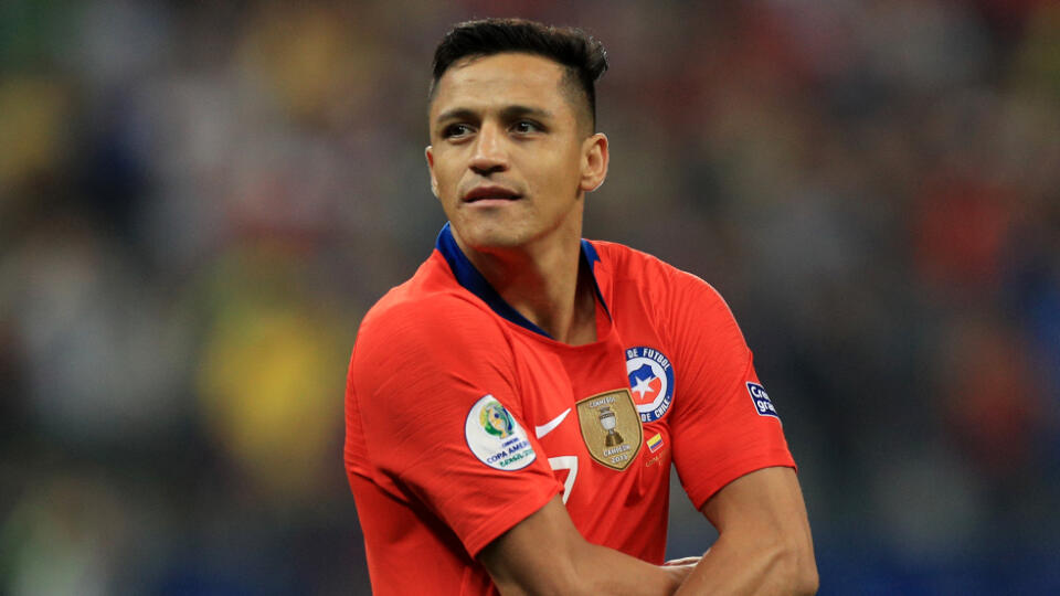 Alexis Sanchez putuje do Milána