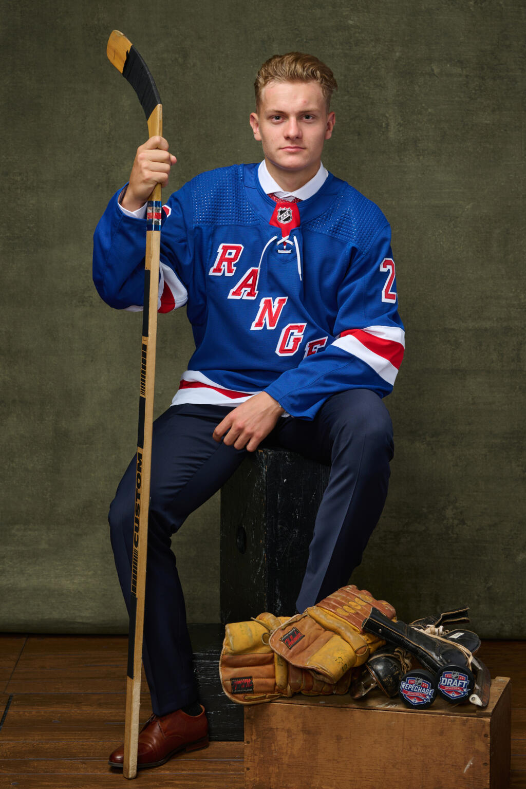 Adam Sýkora v drese New Yorku Rangers.