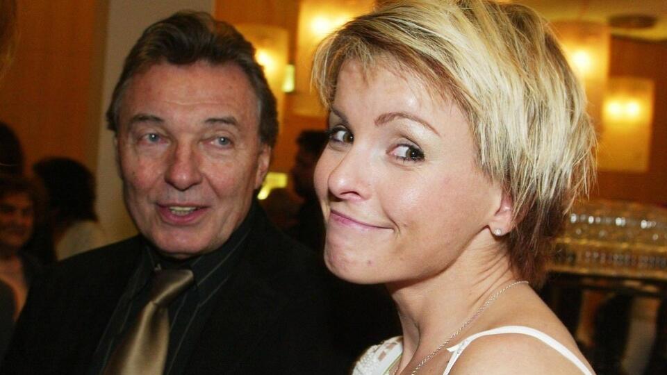 Karel Gott,  Iveta Bartošová