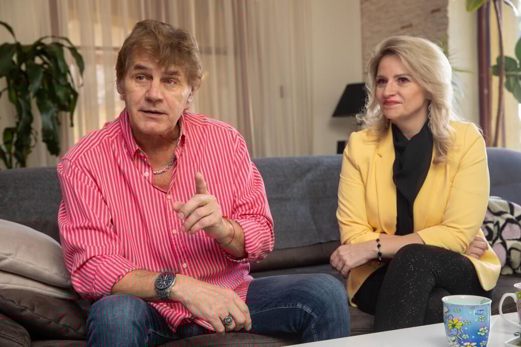 Na snímke je Otto Weiter slovenský spevák, textár a podnikateľ a Petra Maxin ktorá vytvorila nové spevácke duo s Ottom Weiterom.