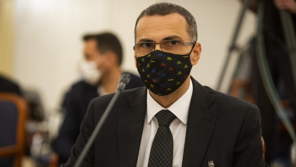 Na snímke kandidát na generálneho prokurátora Maroš Žilinka počas schôdze Ústavnoprávneho výboru NR SR, ktorý vypočúva kandidátov na generálneho prokurátora SR v Bratislave 23. novembra 2020. FOTO TASR – Jakub Kotian