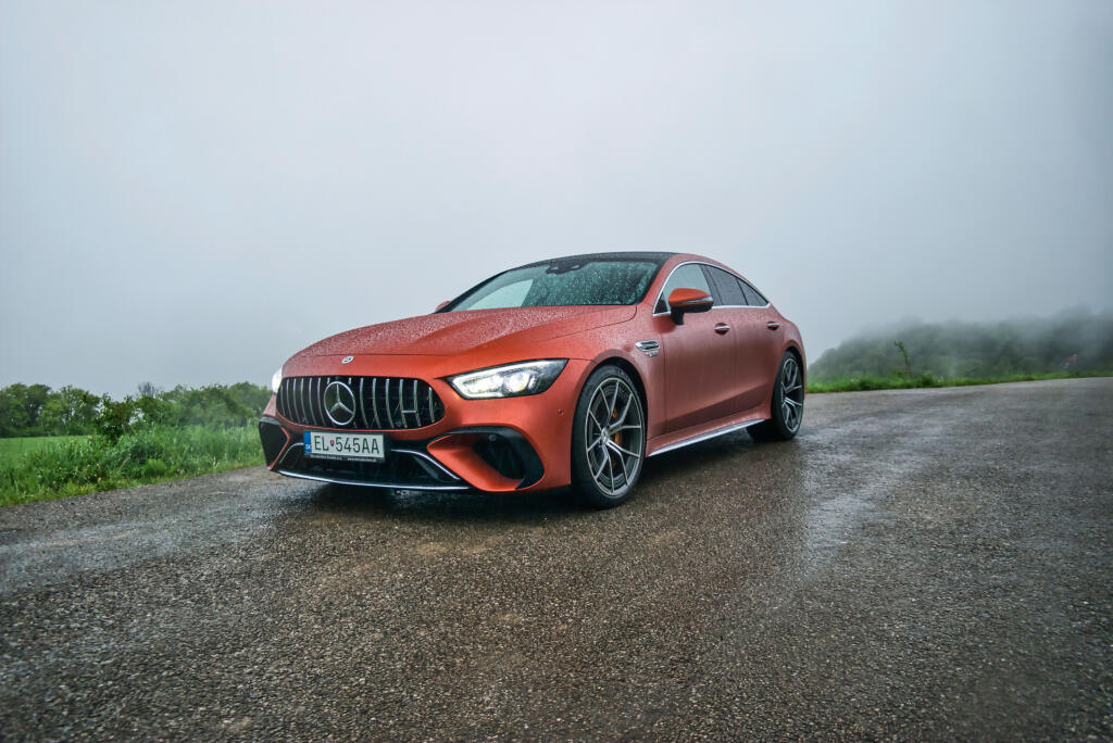 Mercedes-AMG
GT 63