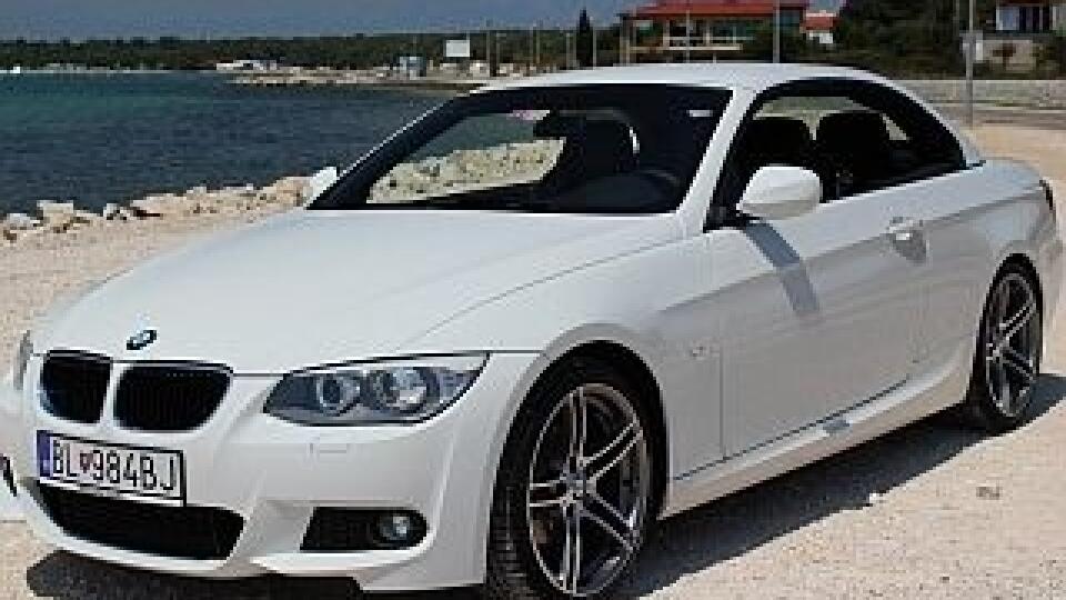 cover top Test BMW 320i Cabrio