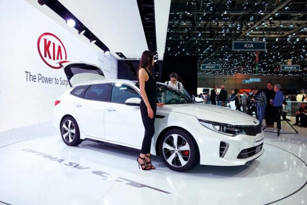 Ženevský autosalón: Atraktívne štúdie aj najrýchlejšie stroje