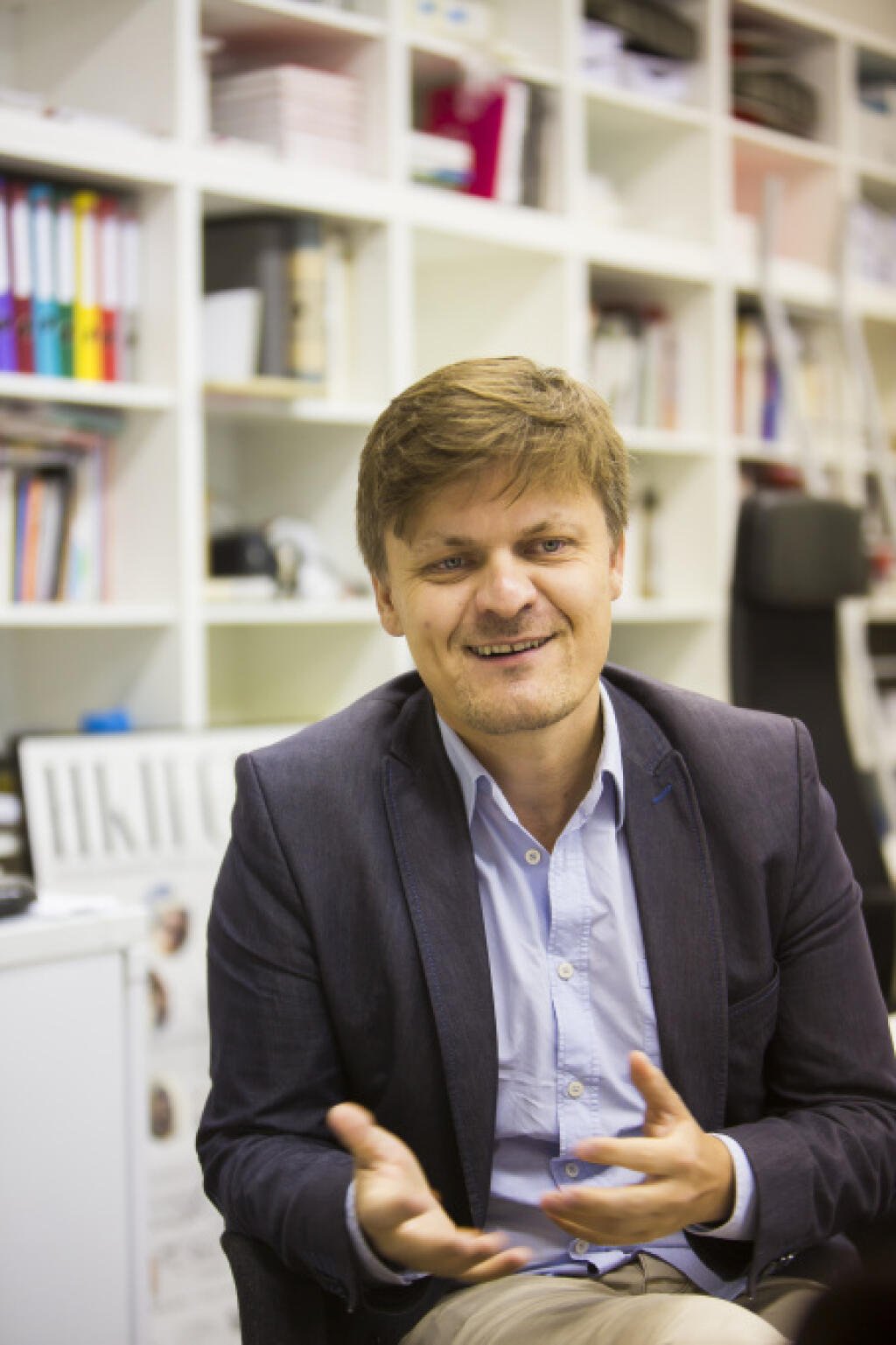 Jozef Kovalčík - prorektor VŠVU