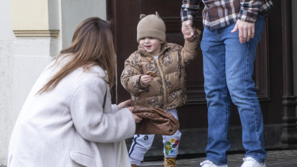 S prípravami na baby shower pomáhal aj Dominikin manžel Michal so synom Jakubkom.