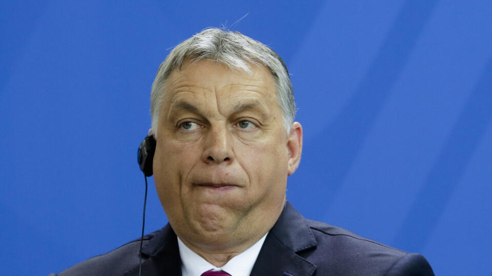 Viktor Orbán sa teší novým maďarským občanom. 