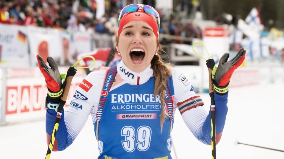 Nič neskrýva. Slovenská biatlonistka Paulína Fialková (26) sa už pripravuje na novú sezónu. Pri všetkej drine si však našla aj čas na svojich fanúšikov na Instagrame. Vybrala od nich 10 najšialenejších otázok a odpovedala na ne. Jej úprimnosť vás zarazí a hlavne rozosmeje.