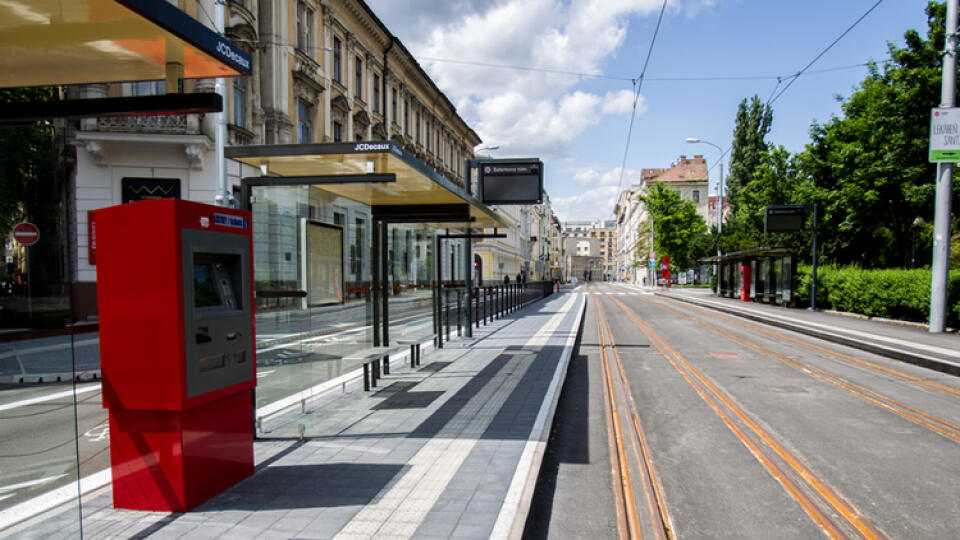 V takýchto automatoch si budete vedieť zakúpiť kredit do vaše elektronickej peňaženky.