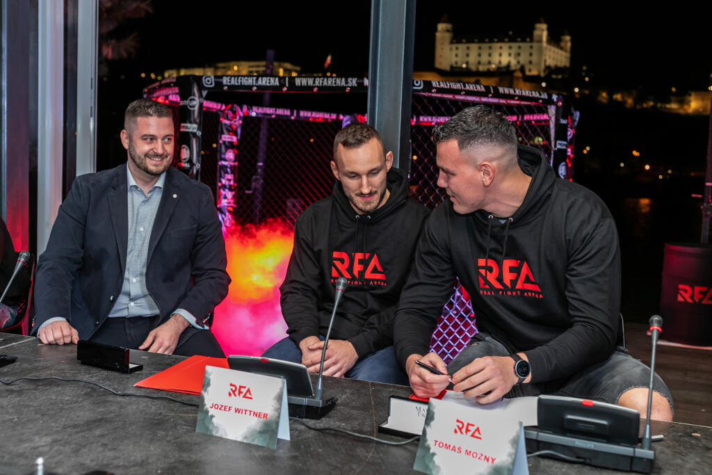 Promotéri odhalili prvé známe mená zápasníkov, medzi ktorými sú Tomáš Deák, Igor Daniš, Jakub Kadáš, Jozef Wittner, Tomáš Možný, Kamil Cibinski či Adrián Bartl.