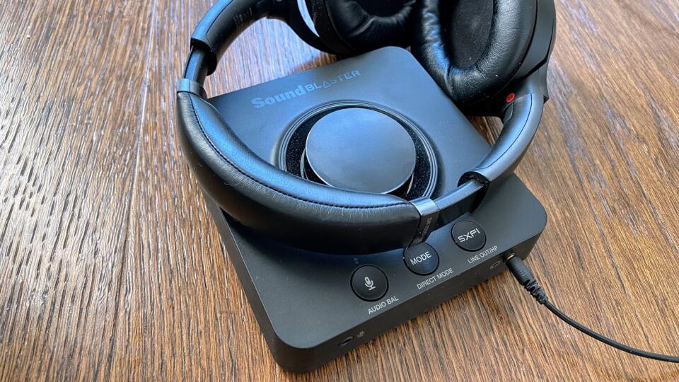 Sound Blaster X3 v porovnaní so slúchadlami