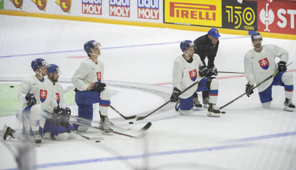 Prvý tréning slovenskej hokejovej reprezentácie pred začiatkom svetového šampionátu v Helsinkách.