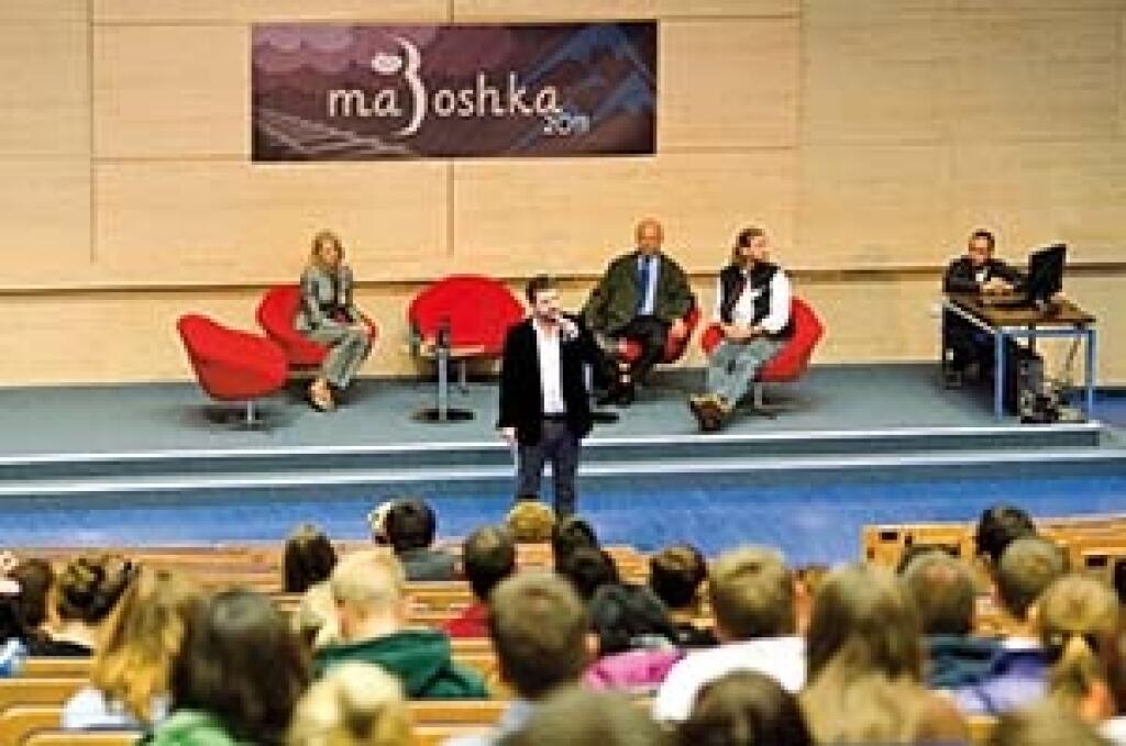Ma3oshka a Kontroverzné témy