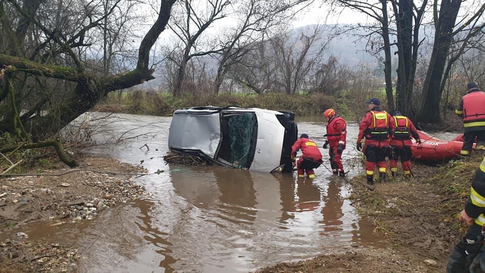 Pátracia akcia po telách nezvestných žien na rieke Muráň sa skončila.