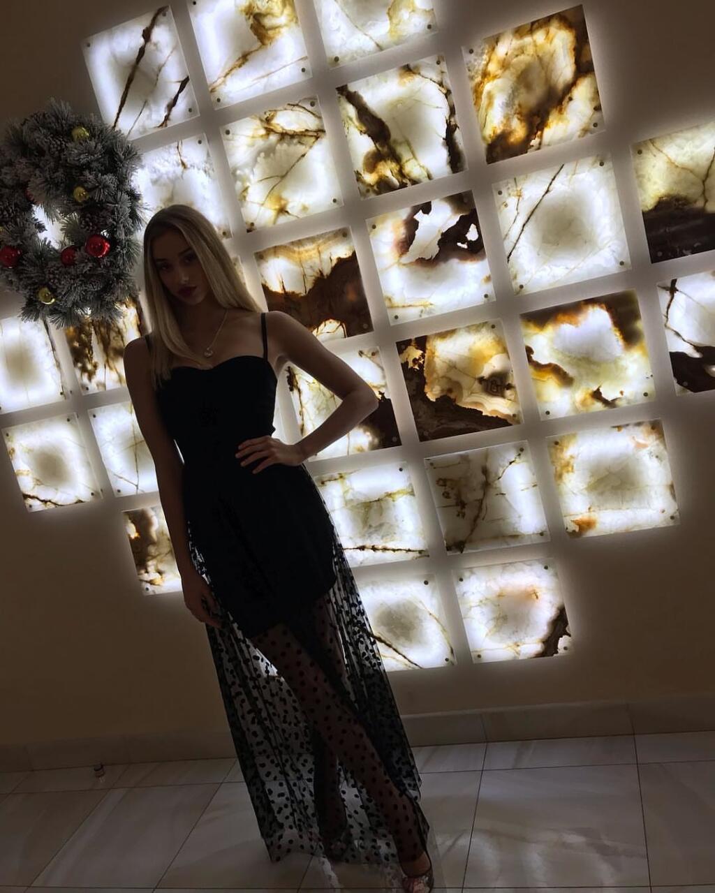 Sexi Varvara Subbotinová dostal od fanúšika nemiestnu otázku.
