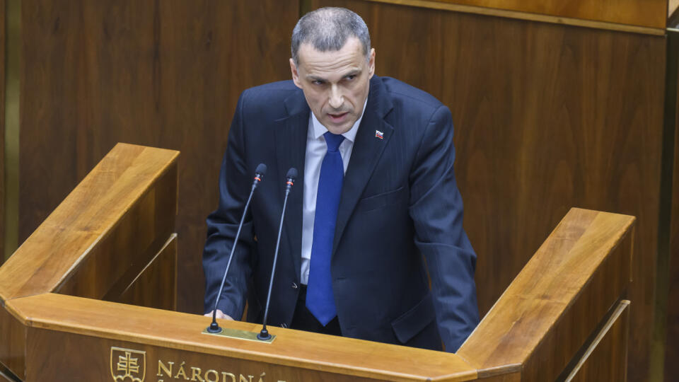 Generálny prokurátor Maroš Žilinka počas Hodiny otázok na 9. schôdzi Národnej rady.