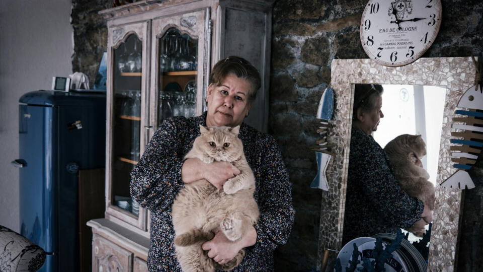 Jeanne Pouchain sa už tri roky márne snaží dokázať, že žije.