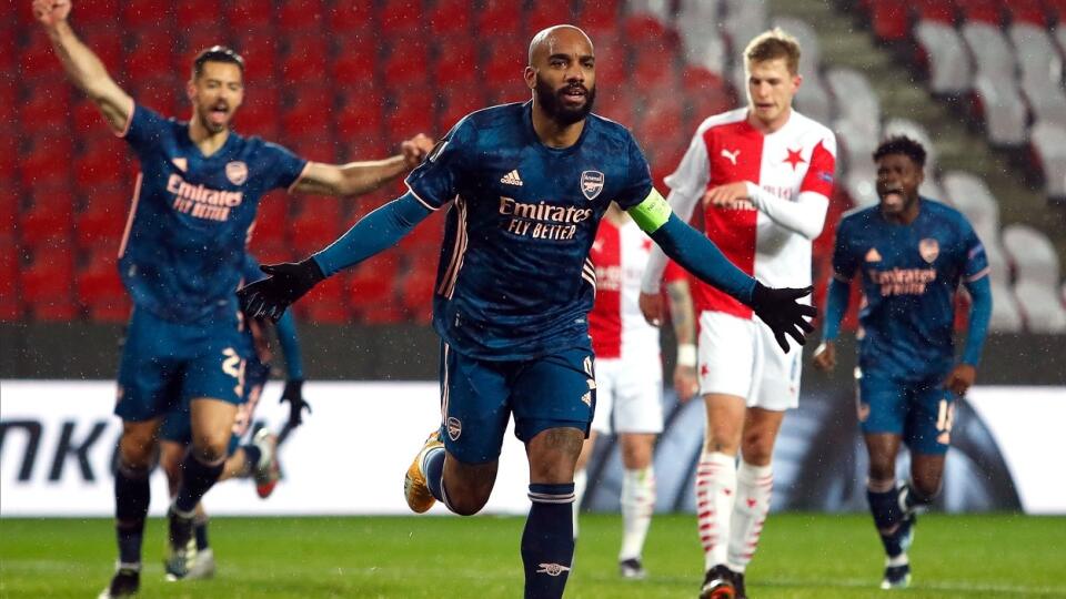 Lacazette strelil dva góly a aj jeho skvelý výkon posunul Arsenal ďalej.