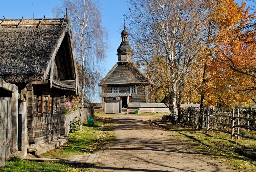 Bieloruské štátne múzeum vidieckej architektúry a života, Stročica, neďaleko Minska