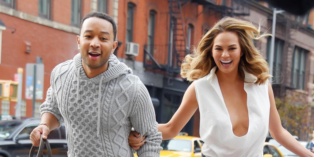 John Legend a Chrissy Teigen sú miláčikmi šoubiznisu. Sympatický pár si dnes užíva spoločné chvíle na spevákovom turné po Amerike, kam pár zobral aj svoju dcérku Lunu.