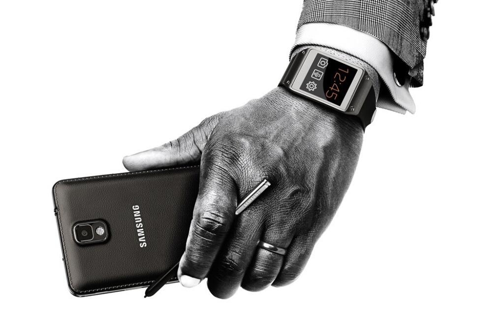 Samsung Galaxy Note 3 a Galaxy Gear: Výbava ako od Q