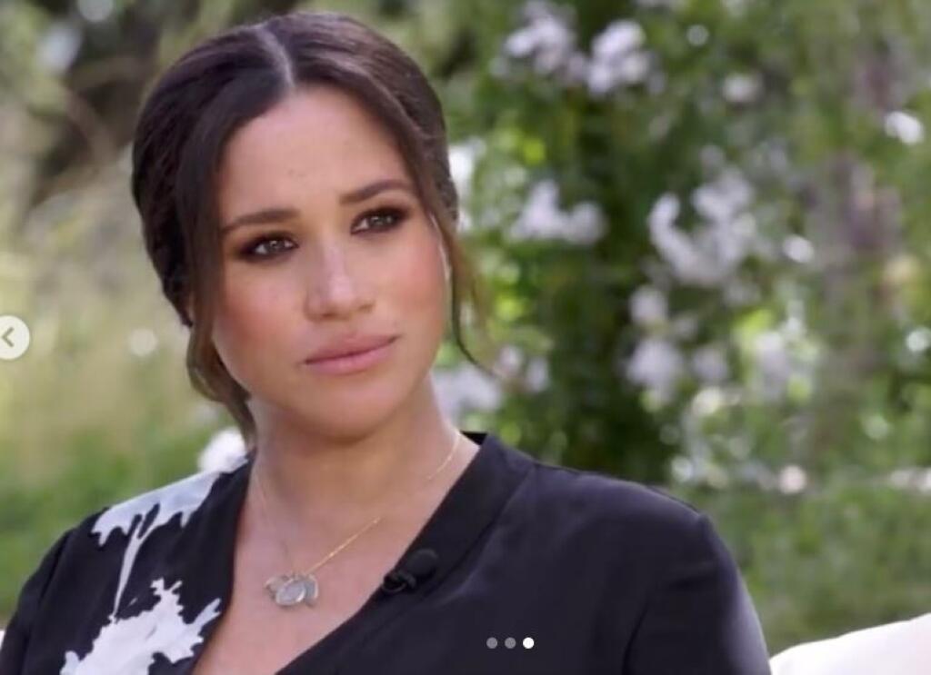 Meghan Markle mala výrazný mejkap a umelé mihalnice.