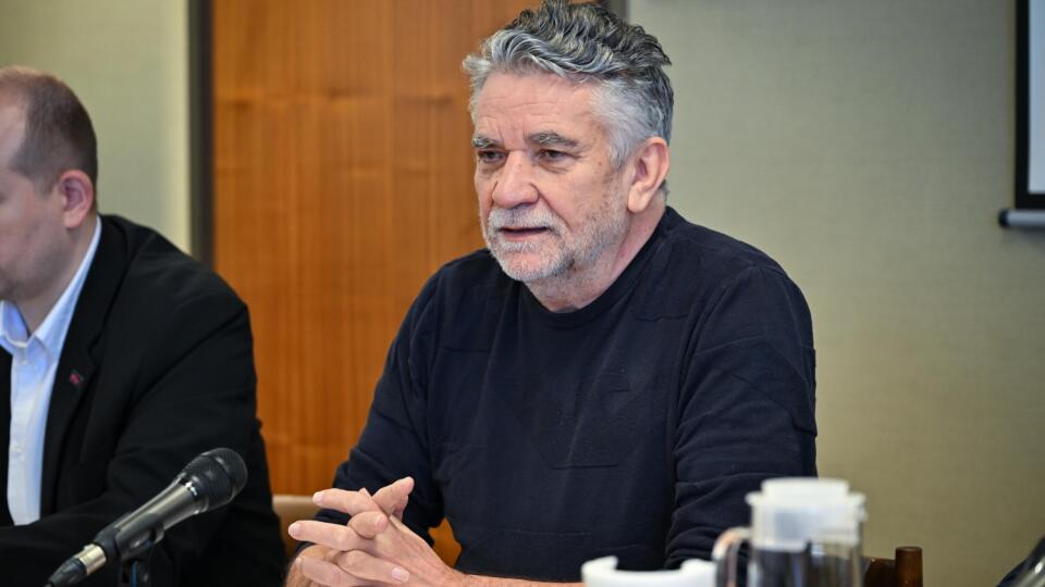 Na snímke generálny riaditeľ RTVS Ľuboš Machaj počas mimoriadneho rokovania Rady Rozhlasu a televízie Slovenska (RTVS) 18. marca 2024 v Bratislave. FOTO TASR - Pavol Zachar
