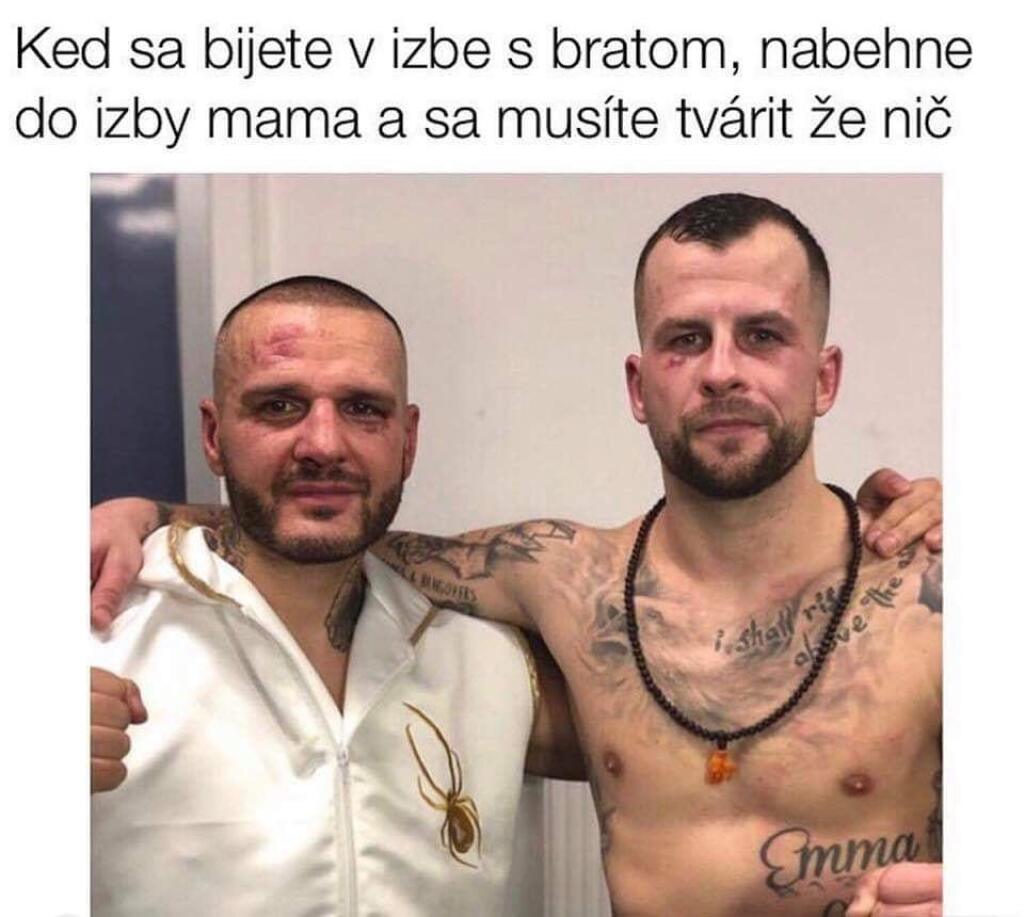 A činila sa aj ľudová tvorba na sociálnych sieťach.