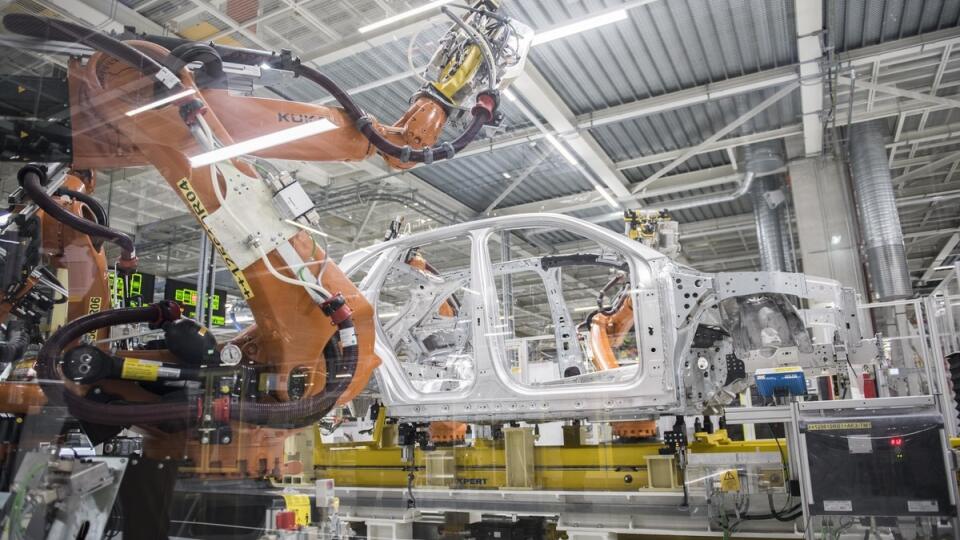 SR VW Porsche karosáreň hala montážna BAX