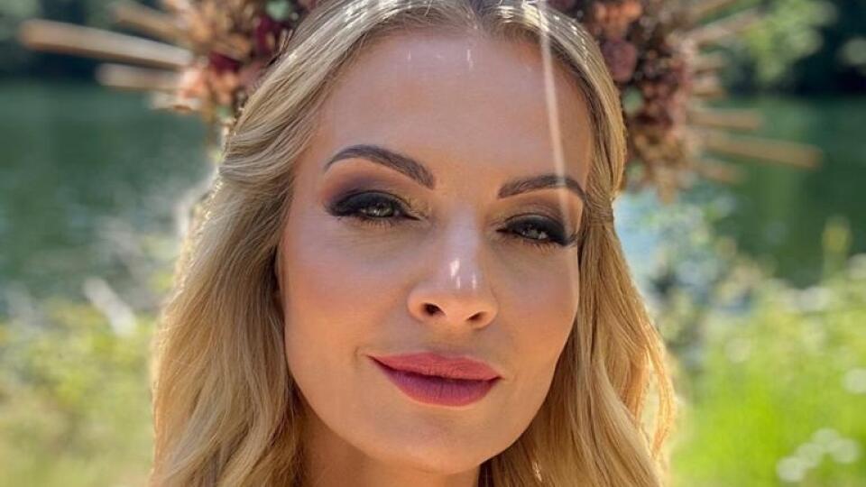 Marianna Ďurianová počas nakrúcania nového projektu RTVS Voda spieva.