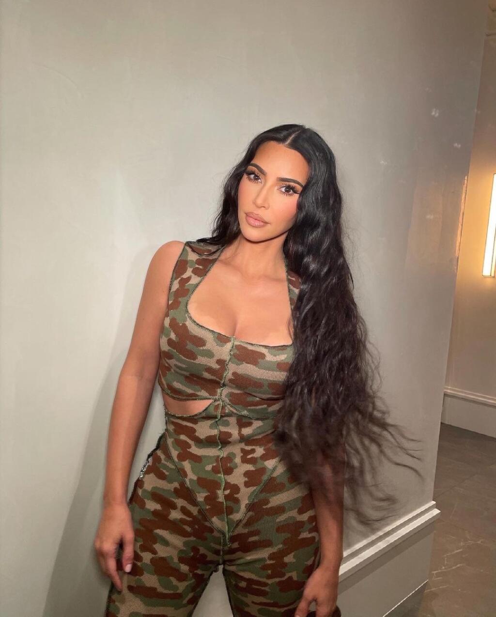 Kim Kardashian (41)