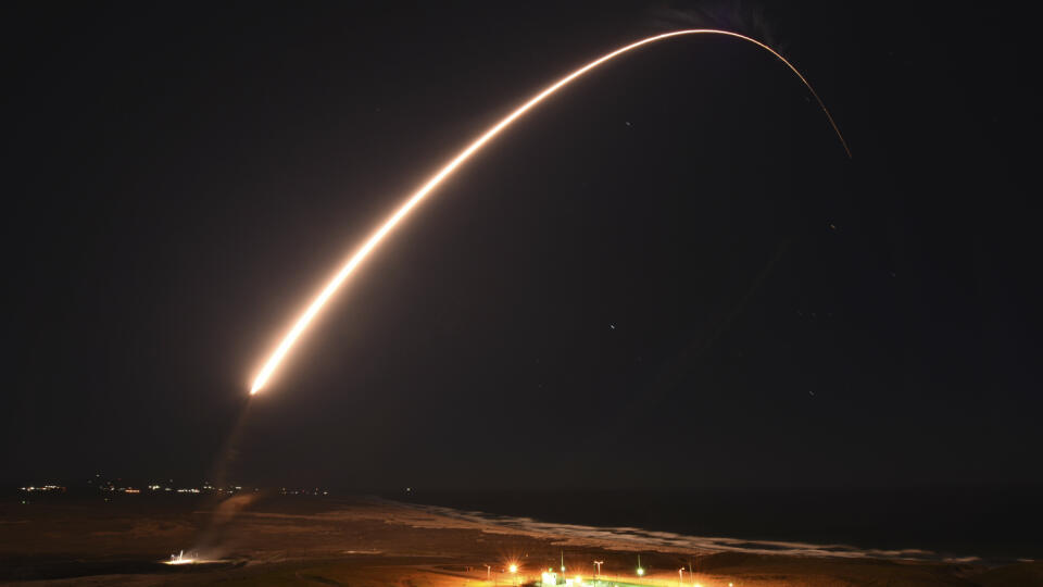 Vandenbergova základňa vzdušných síl test medzikontinentálna balistická raketa skúška
