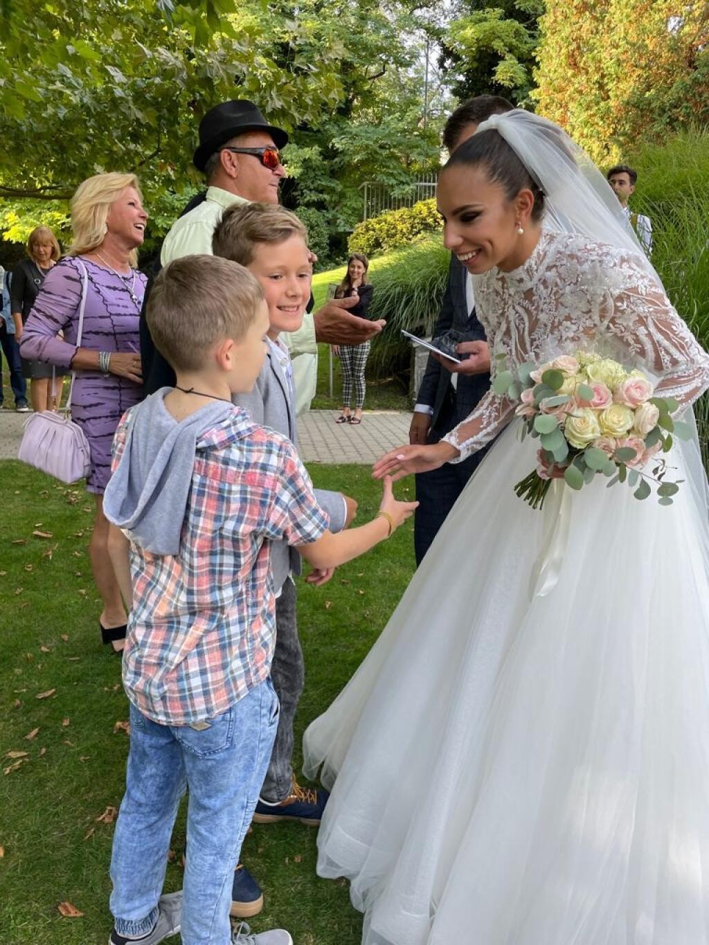 Áno si pred oltárom povedali s jeho životnou láskou Karin.
