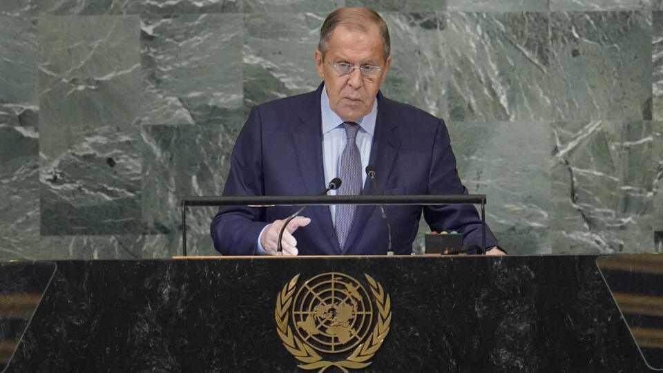 WA 79 New York - Ruský minister zahraničných vecí Sergej Lavrov počas prejavu na 77. Valnom zhromaždení OSN v New Yorku v sobotu 24. septembra 2022. FOTO TASR/AP
Foreign Minister of China Wang Yi addresses the 77th session of the United Nations General Assembly, Saturday, Sept. 24, 2022 at U.N. headquarters. (AP Photo/Mary Altaffer)