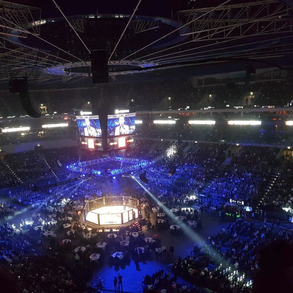 FOTO Rytmus má za sebou boxerský zápas! Takto ste ho ešte nevideli: Zaliaty krvou a totálne na dne!