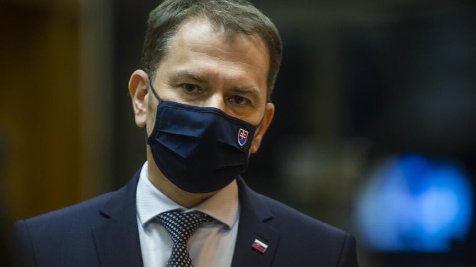 Na snímke predseda vlády SR Igor Matovič (OĽaNO) počas tlačovej konferencie k vyhláseniam ministra hospodárstva SR Richarda Sulíka (SaS) 24. februára 2021 v Bratislave. FOTO TASR - Jakub Kotian