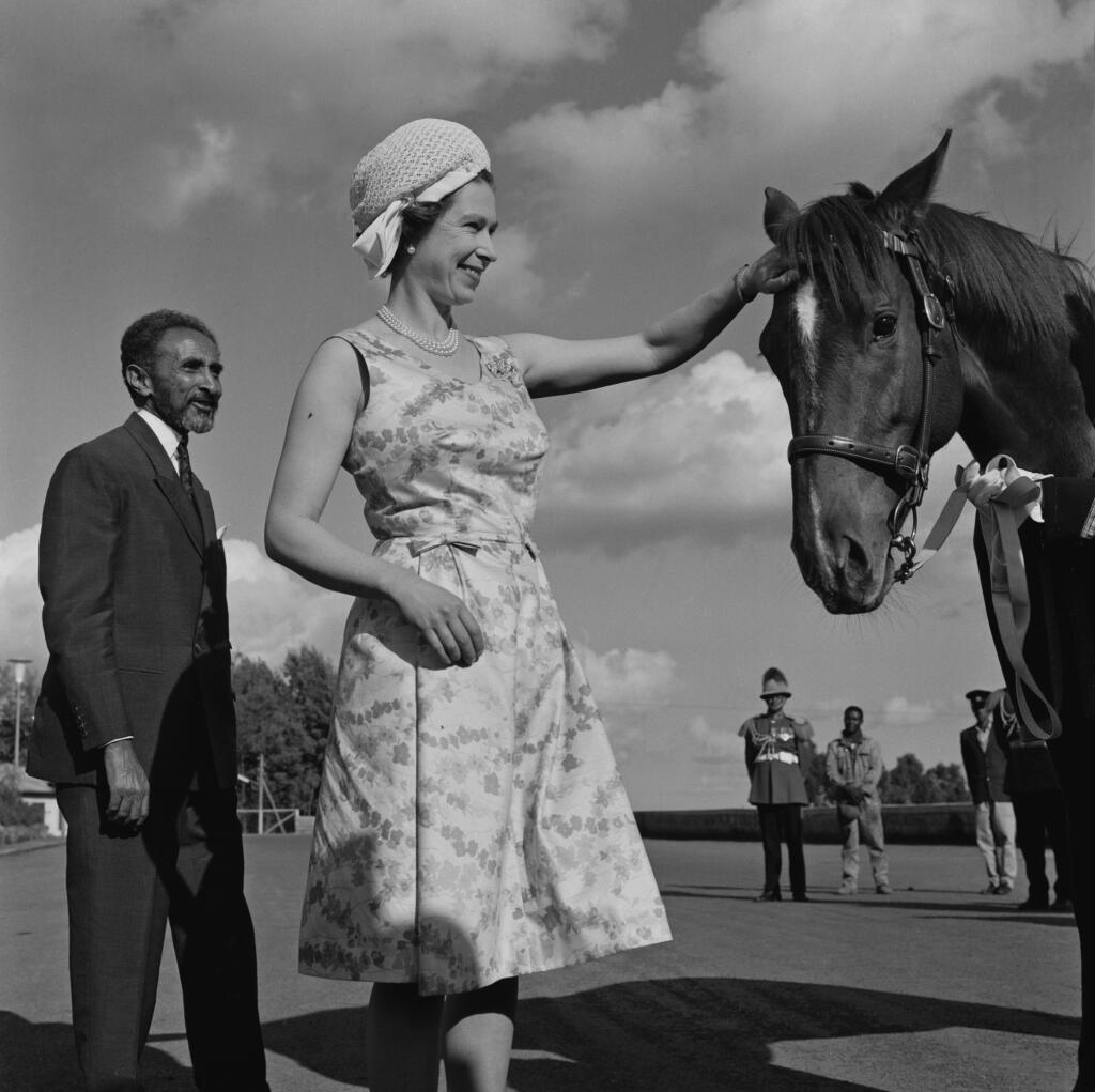 Kráľovná Alžbeta II. v roku 1965