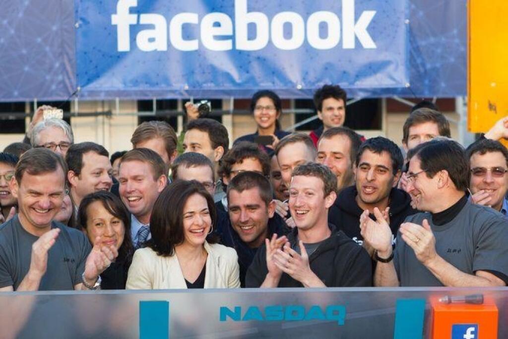Debut Facebooku sklamal