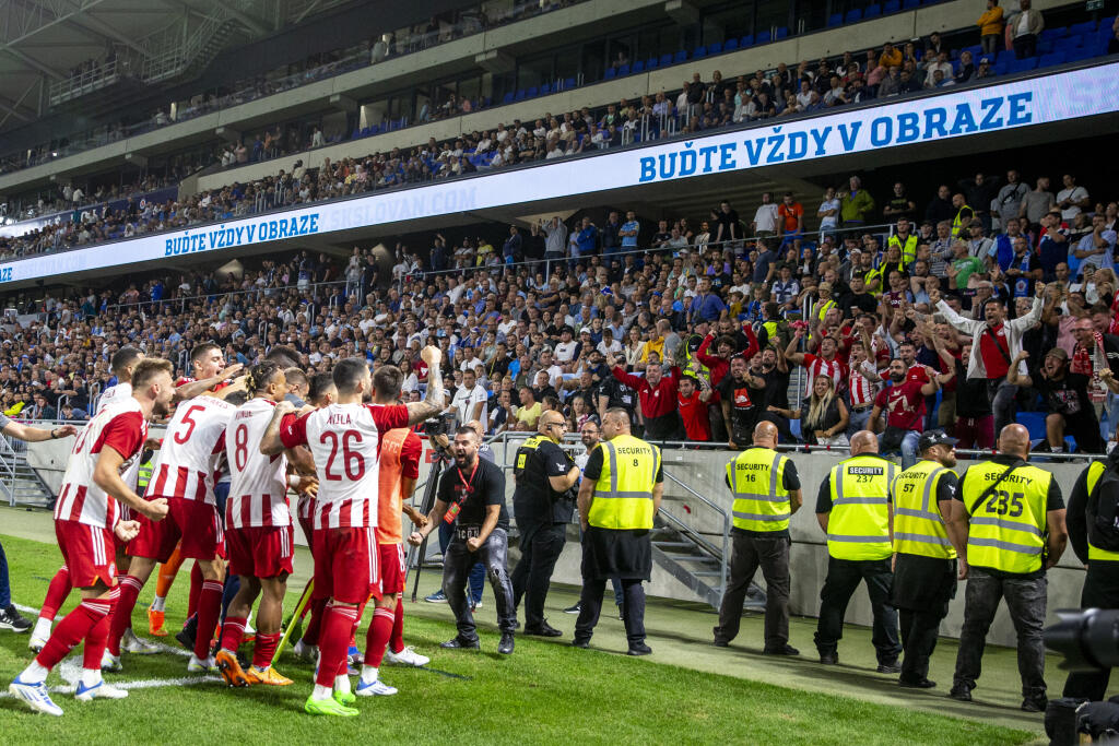 Kým slovanisti smútili, súperi z Olympiakosu sa radovali.