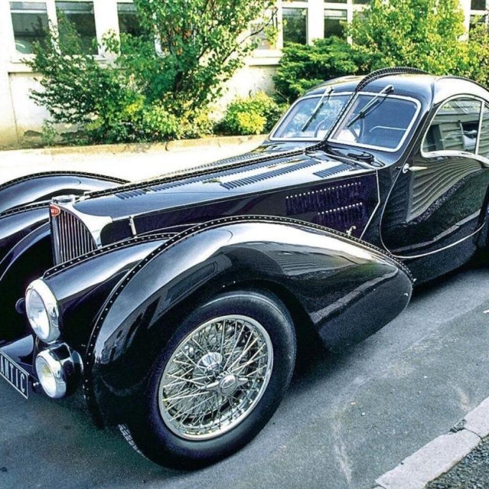 Bugatti Type 57.
