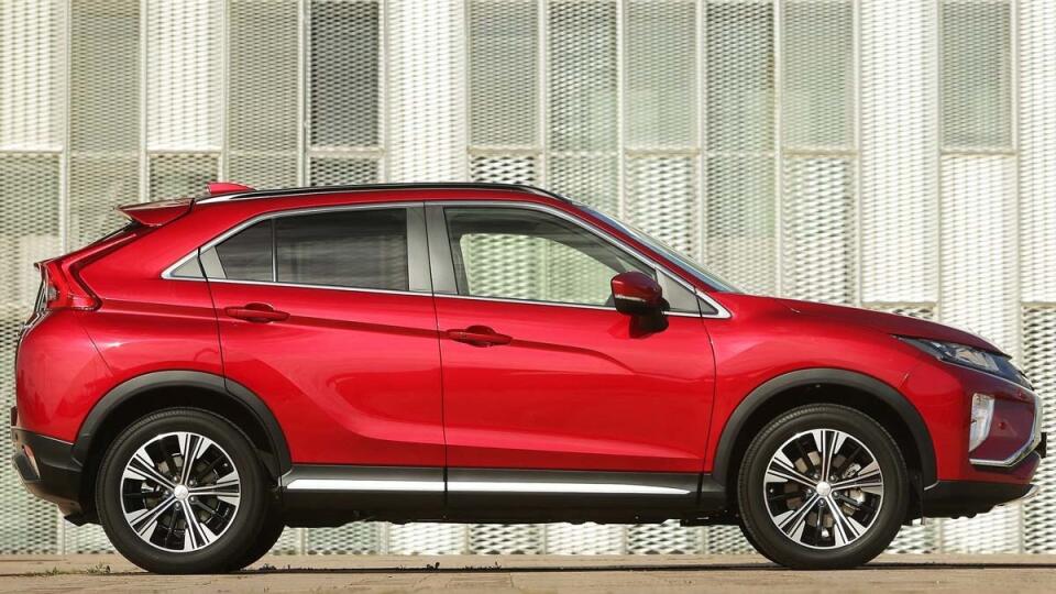 Mitsubishi Eclipse Cross: Čaro SUV s offroadovým rodokmeňom