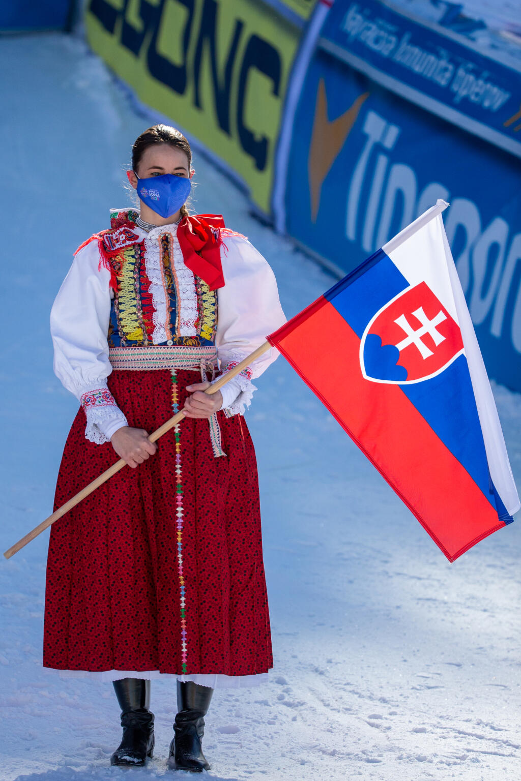 Pred víkendovými pretekmi v kanadskom Lake Louis dala prednosť návratu domov, pretože počas víkendu bude hlavnou hviezdou slávnostného otváracieho ceremoniálu lyžiarskej sezóny v našom najväčšom stredisku v Jasnej.
