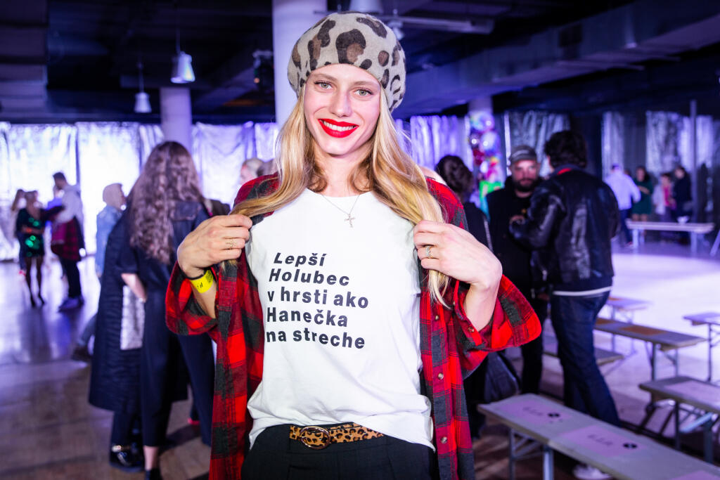 Módne prehliadky Fashion Live! 2019 v obchodnom dome na Kamennom nemástí. Na snímke Alexandra Gachulincová.
